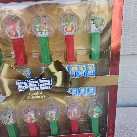 PEZ Twelve Days Of Christmas Ornaments with Sugar Cookie Refill Candy Dispenser - Picture 10 of 11